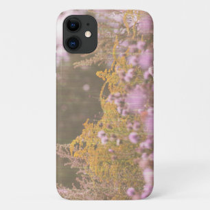 Capa Para iPhone 11 Pastel Colors Meadow Flowers iPhone 11 Case
