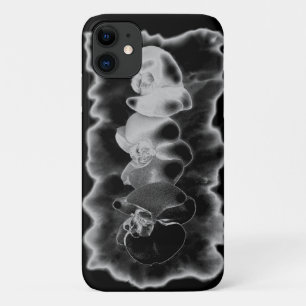 Capa Para iPhone 11 Pintura em forma de orquídea preta e branca
