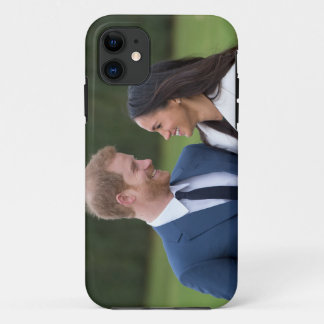 Capa Para iPhone 11 Príncipe Harry e Meghan Markle Casamento Real