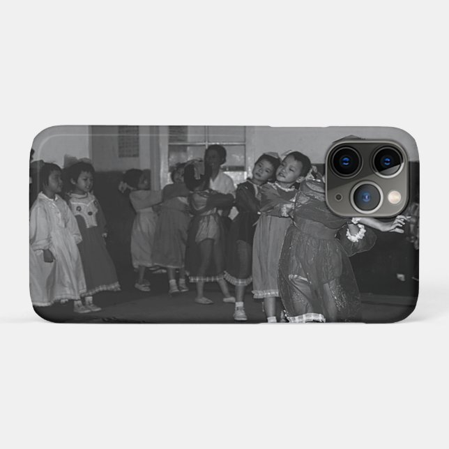 Capa Para iPhone 11 Pro China Antiga Xangai cuidados infantis (Verso (horizontal))