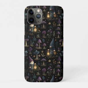 Capa Para iPhone 11 Pro Dark Fantasy Gnomo e Mushroom Pattern