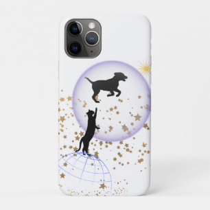 Capa Para iPhone 11 Pro Gato curioso e cão correndo