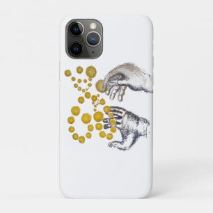Capa Para iPhone 11 Pro Mãos Estendidas com Globos Dourados