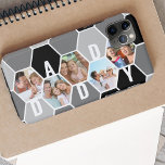 Capa Para iPhone 11 Pro Max Colagem de Fotos Honeycomb do Nome do pai ou 5 Let<br><div class="desc">Capas de iphone de fotos, personalizada com 5 de suas fotos favoritas e impressa com um nome de 5 letras, como PAI. O design apresenta uma colagem de fotos em favos de mel em uma paleta colorida monocromática de branco preto e cinza. Para cores de alternativo e nomes de comprimento...</div>