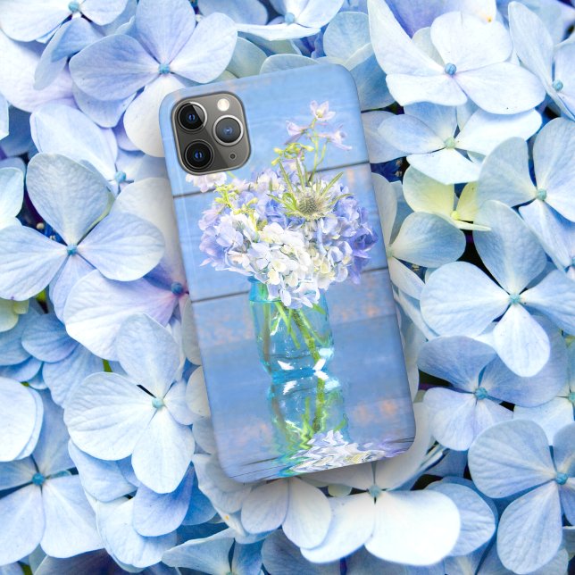 Capa Para iPhone 11 Pro Max Lavanda e Periwinkle Hydrangea Rustic Vase (Criador carregado)