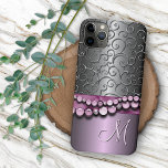 Capa Para iPhone 11 Pro Max Padrão de espirais de prata inversa do Ornamentado<br><div class="desc">Padrão de espiral prateado brilhante, falso, contemporâneo, e cordas de miçangas de vidro falsificadas através de uma fita ou fita parecida com seda. Com espaço para personalizar ou personalizar com um monograma de sua escolha. Belo, moderno e legal cobrir para o motif motif motif motif motif motif motif, experiente e...</div>