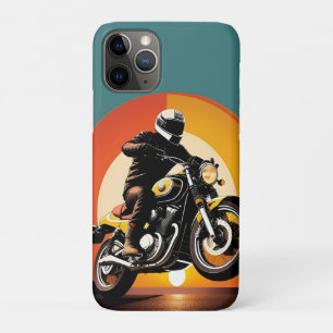 Capa Para iPhone 11 Pro Motociclista com Estilo Retrô em Pôr do Sol Cénico
