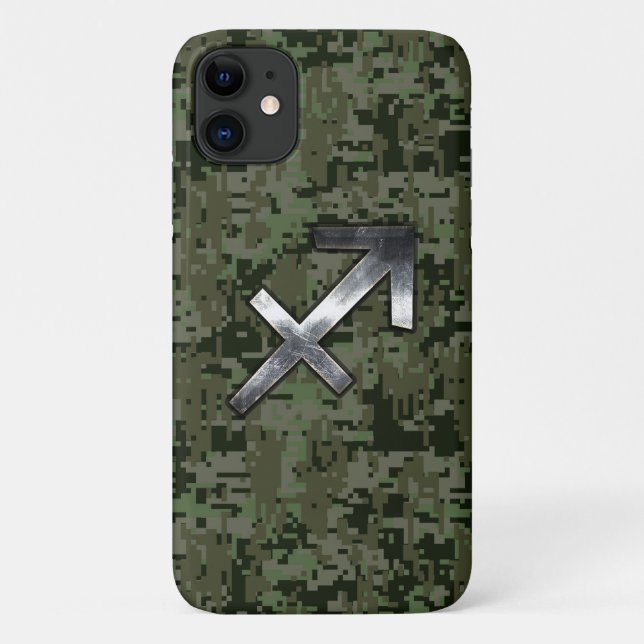 Capa Para iPhone 11 Sagitário - Sinal Zodíaco na Camuflagem Woodland (Verso)