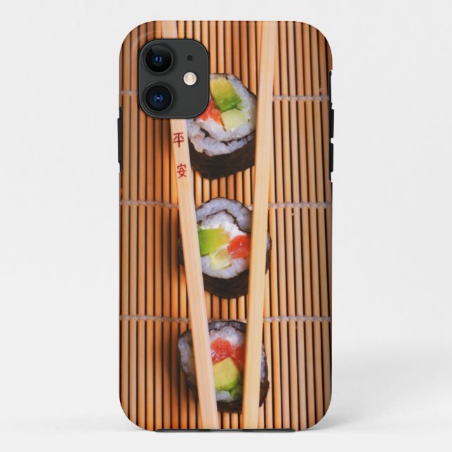 Capa Para iPhone 11 Sushi e chopsticks de madeira (Verso)