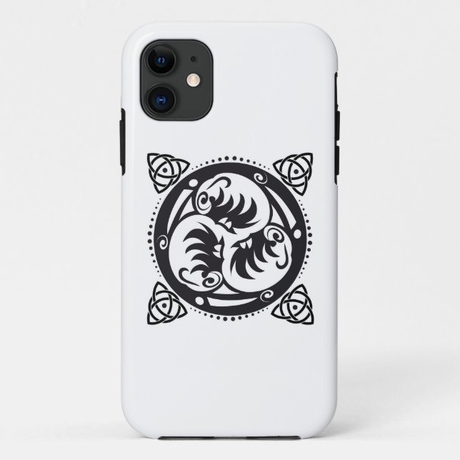 Capa Para iPhone 11 Triskelion Celtic Knot Mandala Design Black (Verso)