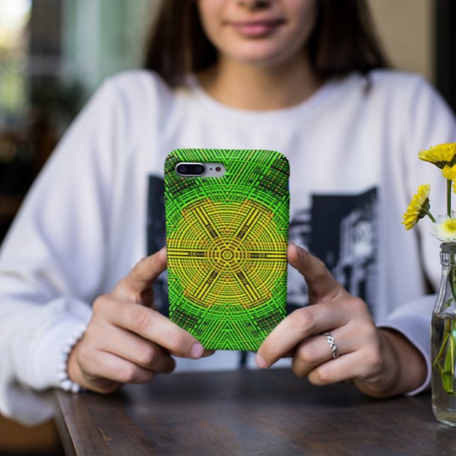 Capa Para iPhone 11 Weave Mandala Amarelo e Verde (Criador carregado)