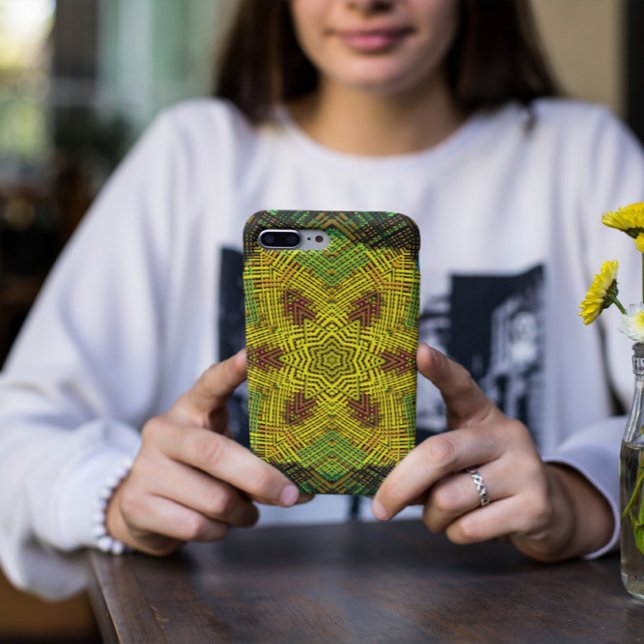 Capa Para iPhone 11 Weave Mandala Amarelo Verde e Laranja (Criador carregado)