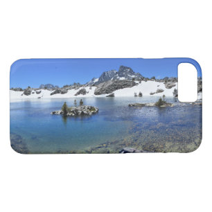 Capa iPhone 8/ 7 Banner Peak e um Mountain Lake - Sierra Nevada
