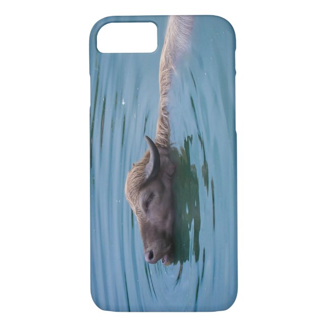 Capa Para iPhone, Case-Mate Búfalo de água da natação (Verso)