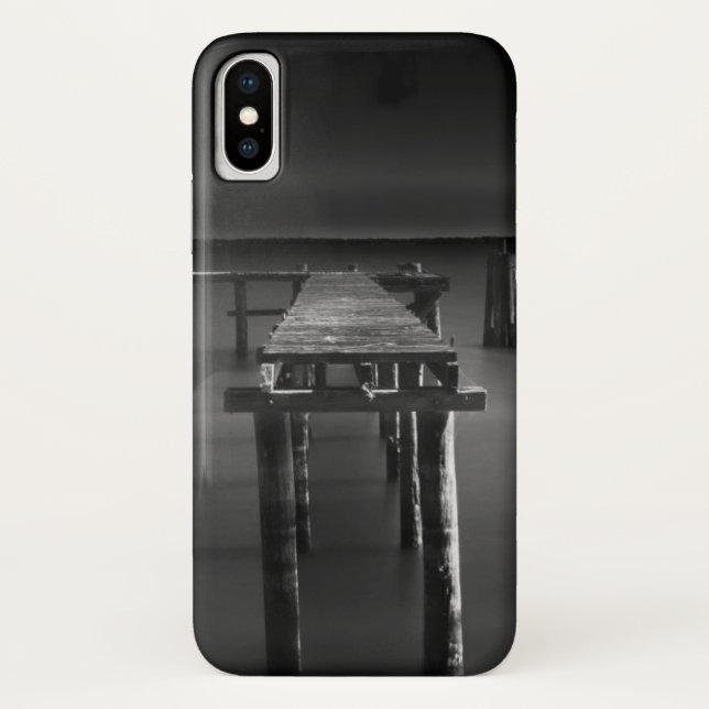 Capa Para iPhone, Case-Mate Doca abandonada no lago Monroe (Verso)