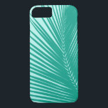 Capa iPhone 8/ 7 Folha de palma - Turquesa e aqua<br><div class="desc">Silhueta de folhas de palmeira turquesa/pavão contra fundo aquamarino leve</div>