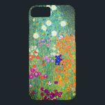 Capa iPhone 8/ 7 Jardim Flor Gustav Klimt<br><div class="desc">capas de iphone com a pintura a óleo do Jardim Flor de Gustav Klimt (1906). Um belo jardim de flores roxas,  vermelhas,  brancas,  azuis e laranja. Um presente de excelente para fãs de Arte Nouveau e de Arte Austríaca.</div>
