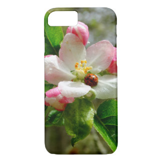 Capa iPhone 8/ 7 Ladybug bonitinho em flores de flor da Apple branc