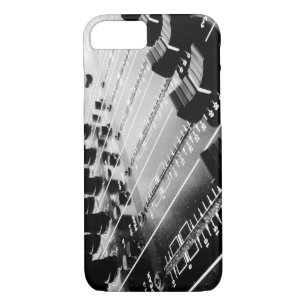 Capa Para iPhone Da Case-Mate Misturador audio