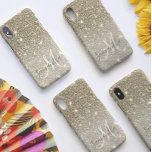 Capa Para iPhone Da Case-Mate Nome Personalizado do Glitter Glitter Dourado Mode<br><div class="desc">Apresentando nossa coleção de nomes personalizados do Glitter Sparkles Dourado moderno, onde a elegância encontra a personalização. Entra num mundo de beleza mergulhada com a nossa excelente gama de produtos, desenhados para adicionar um toque de luxo à sua vida quotidiana. Nossa coleção mostra a atração cativante de faíscas modernas da...</div>
