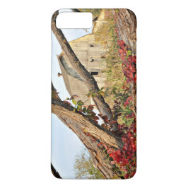 Capa iPhone 8 Plus/7 Plus O celeiro de Michigan no outono