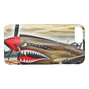 Capa iPhone 8/ 7 P-40 Warhawk
