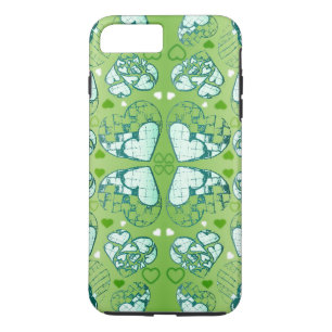 Capa iPhone 8 Plus/7 Plus Padrão de Corações Românticos Brancos e Verdes