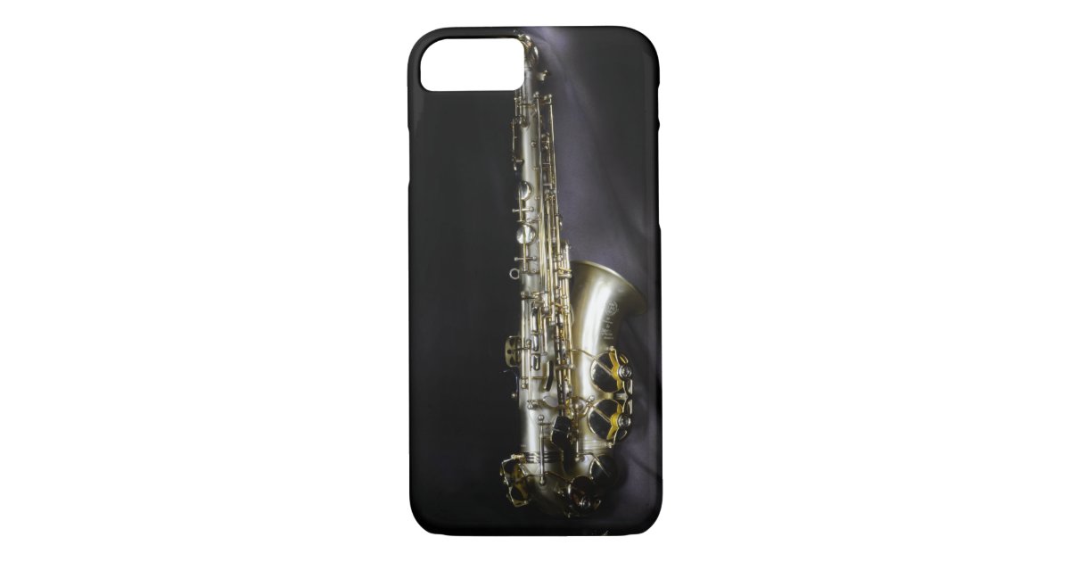 Capa Para iPhone, Case-Mate Saquofone magnífico de latão sobre fundo preto  | Zazzle.com.br