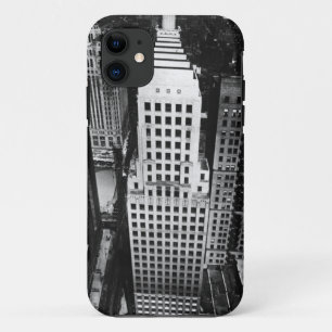 Capa Para iPhone Da Case-Mate 1960:  Uma vista aérea de um arranha-céus de