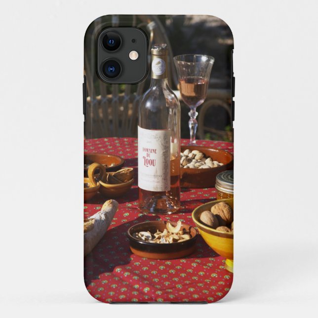 Capa Para iPhone Da Case-Mate Aperitivo e aperitivos preparados: pão, azeitonas, (Verso)