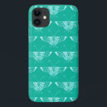 Capa Para iPhone Da Case-Mate Borboleta Deco estilizada - turquesa e aqua<br><div class="desc">Reprodução de um padrão estilizado de papel de parede da borboleta Art Deco - aqua pálido sobre fundo azul turquesa profundo</div>