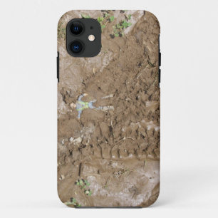 Capa Para iPhone Da Case-Mate Brinque o homem introduzido na lama