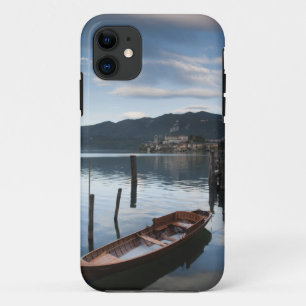Capa Para iPhone Da Case-Mate Itália, Província de Novara, Orta San Giulio. Isol