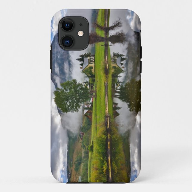 Capa Para iPhone Da Case-Mate Pouca casa na névoa no lago (Verso)