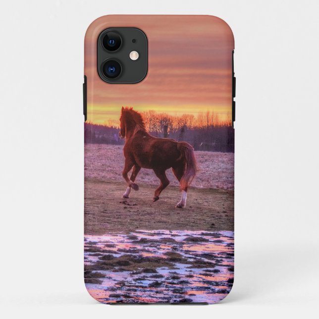 Capa Para iPhone Da Case-Mate Stallion Running Home no Sunset no Ranch (Verso)