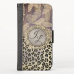 Penas Chic com Monograma de Impressão Leopardo<br><div class="desc">Douradas penas chic em um pano de fundo ombre de lavanda dusky com impressão leopardo brilhante abaixo junto com uma esfera elegante ornamentado no meio onde você pode personalizá-la. Boho Chic vibes.</div>