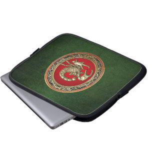 Capa Para Notebook [300] Escorpião de Ouro Sagrado em Vermelho