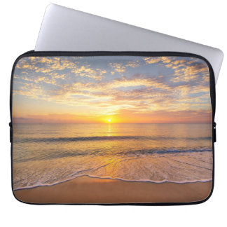 Capa Para Notebook A manhã Sun no beira-mar