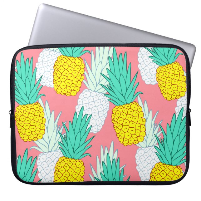 Capa Para Notebook Abacaxis Tropicais: Chic de Cartoon Vermelho. (Frente)