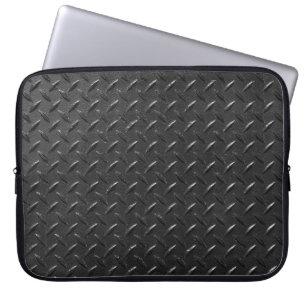 Capa Para Notebook Aço preto, textura metálica ondulada.