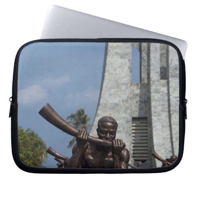 Capa Para Notebook África, Gana, Acra. Mausoléu de Nkrumah, final 2 (Frente)
