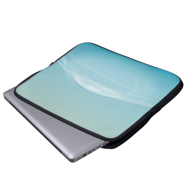 Capa Para Notebook Água Azul Clara (Frente Inferior)