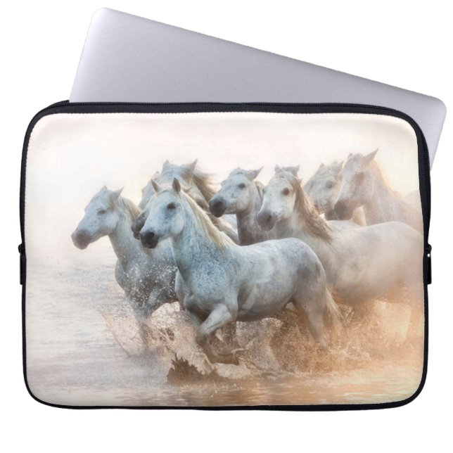 Capa Para Notebook Água do Mediterrâneo em Sunrise (Frente)