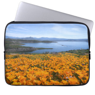 Capa Para Notebook Água   Lago California Com Poppies Ouros