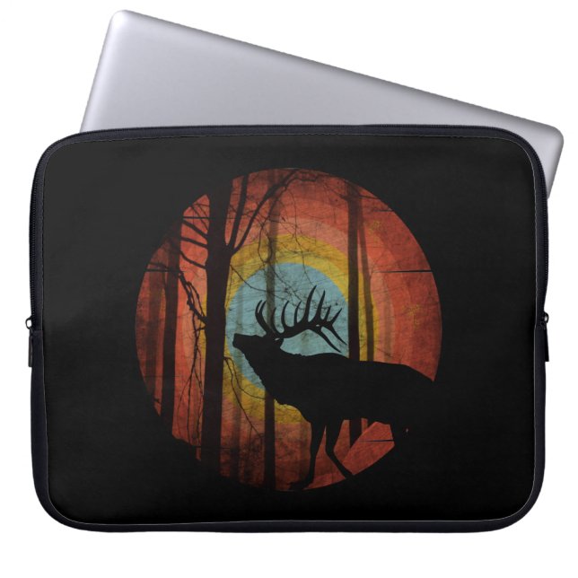 CAPA PARA NOTEBOOK ALCE NA FLORESTA (Frente)