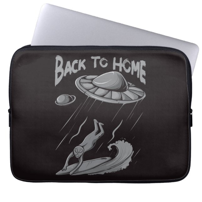 Capa Para Notebook alienígena ufo surfing ilustrando com retorno ao h (Frente)