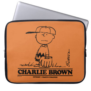 Capa Para Notebook Amendoins Charlie Brown Jogando Bola