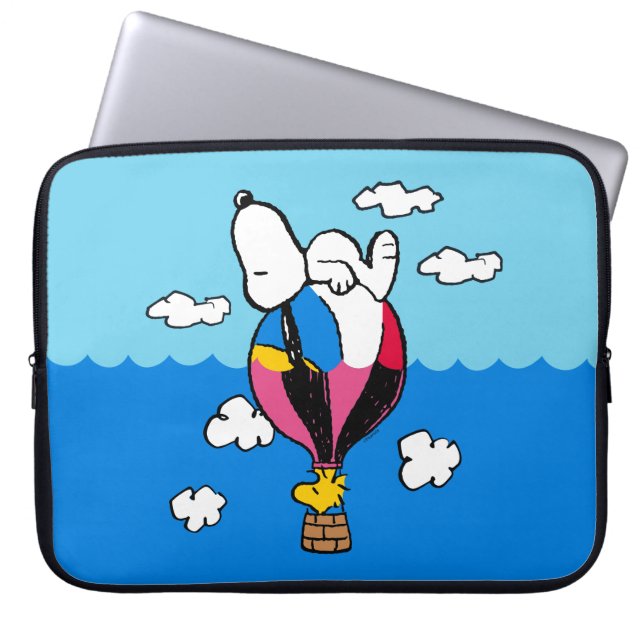 Capa Para Notebook Amendoins | Snoopy & Woodstock Balão de Ar Quente (Frente)