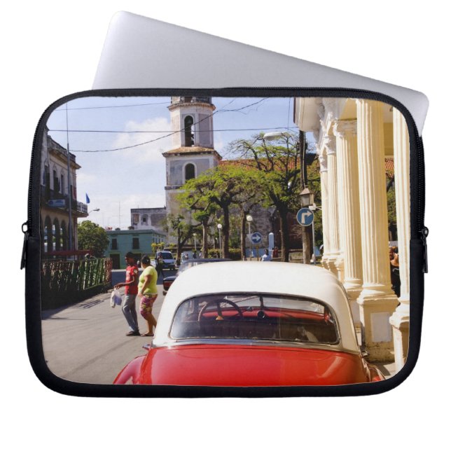 Capa Para Notebook Antigo carro americano clássico em Guanabacoa uma  (Frente)