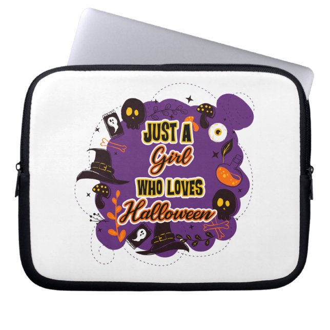 Capa Para Notebook Apenas Uma Menina Que Ama O Halloween (Frente)